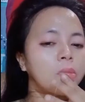 istri sange pengen crot di mulut